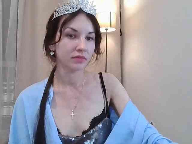 juliawetdream cam profile