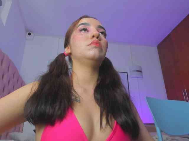 katheriine cam profile