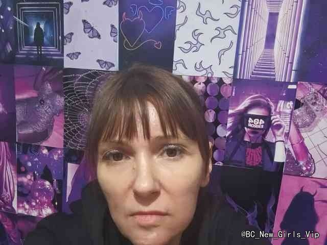 LadyNORA cam profile