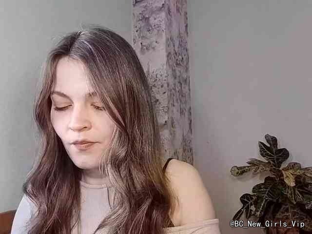 MaisieFresta cam profile