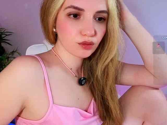 marykiskis cam profile