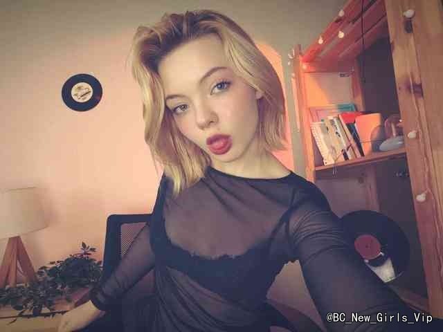 Melinakittyy live