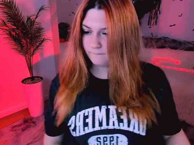 milenafiery cam profile
