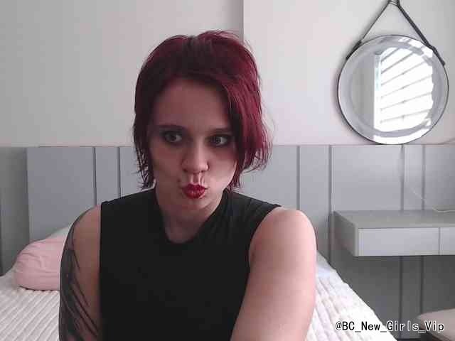 Red-RoxyFoxy cam profile