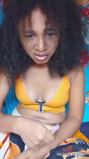 anita28 cam profile