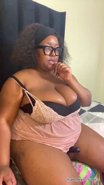 BustyBoobies07 cam profile