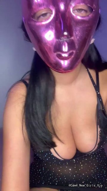 FlorLilaa cam profile