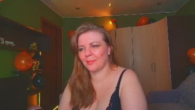 veronnikag cam profile