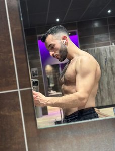 xxxgizz cam profile