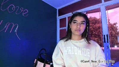 Yvonne_Collins live