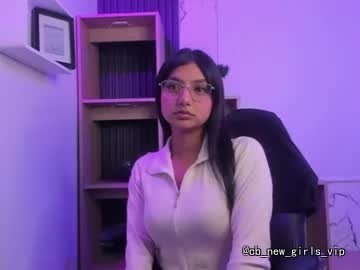 mia_cherry08_ cam profile