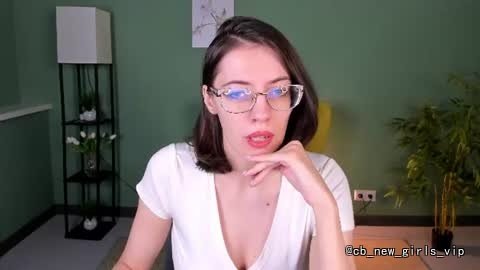 milky_jenny cam profile