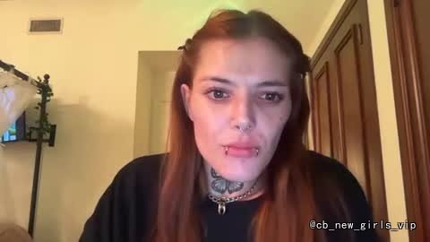 ur_little_kitten144 cam profile