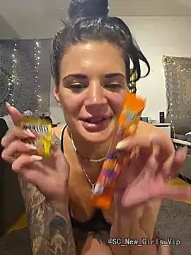 aloza_amore cam profile