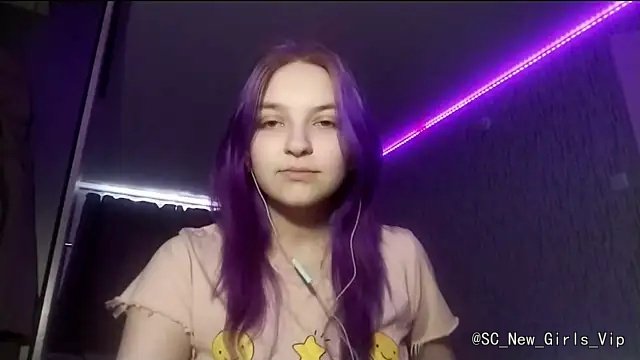 CaroylnOllhoff cam profile