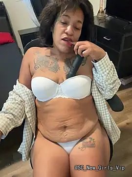 Nicolexoxo_ cam profile