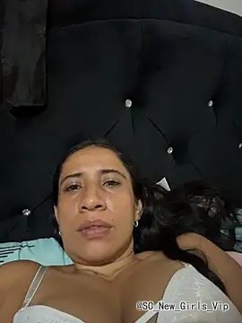 paolaqueenxx cam profile