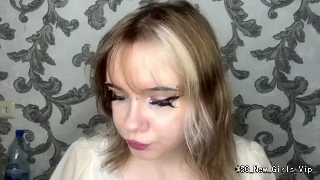PrettyKamilla cam profile