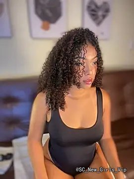 tinaelliott cam profile