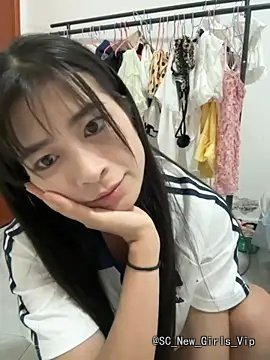 yiyiya520 cam profile
